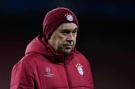 LONDON, ENGLAND - MARCH 06:  Carlo Ancelotti the head coach of Bayern Muenchen watches over his players during the FC Bayern Muenchen training session at the Emirates Stadium on March 6, 2017 in London, England.  (Photo by Dan Mullan/Getty Images)